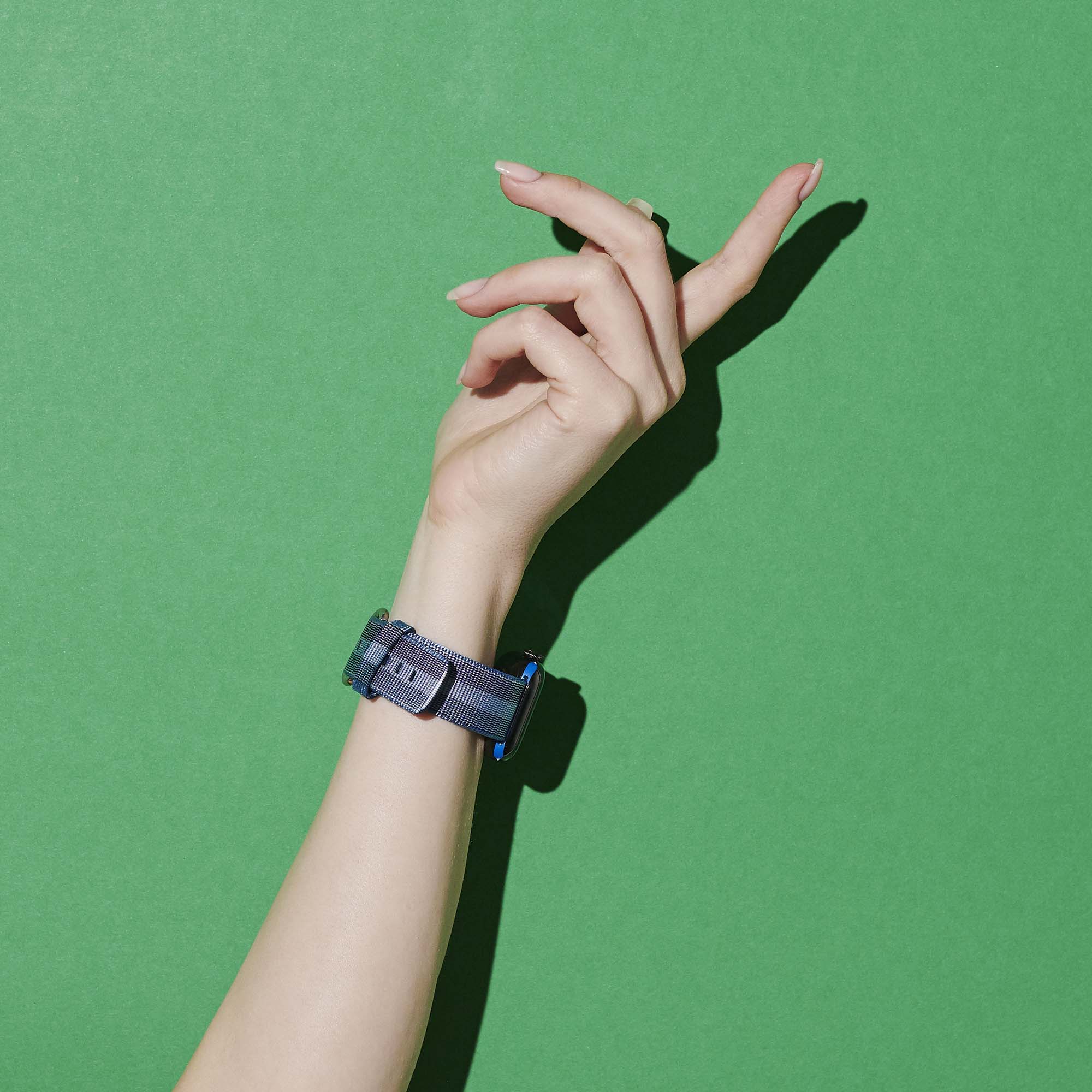 Apple watch woven nylon sale midnight blue